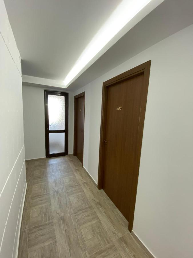 Târgu Jiu Hotel Gorj מראה חיצוני תמונה
