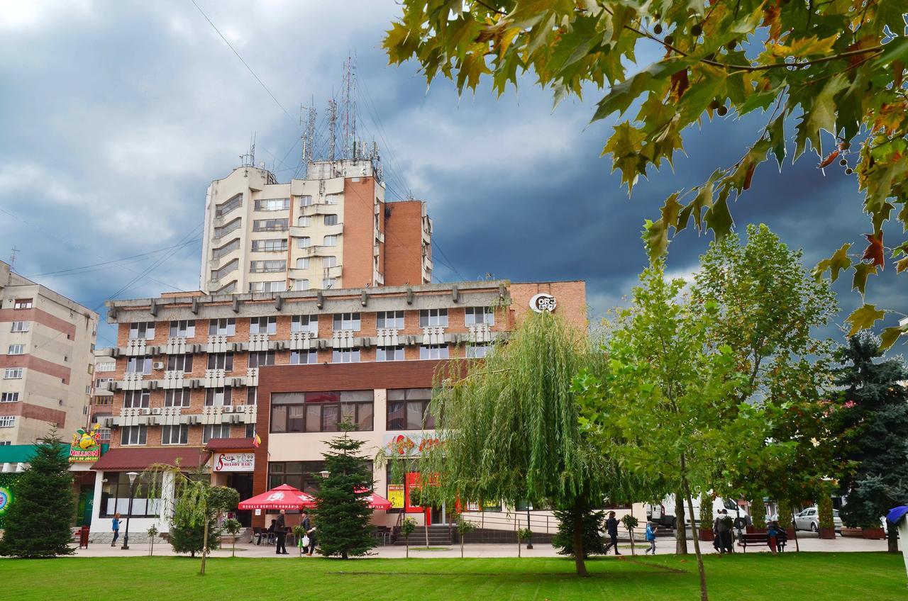 Târgu Jiu Hotel Gorj מראה חיצוני תמונה